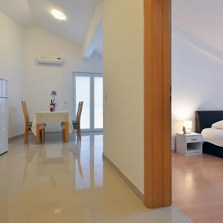 Apartmani Vedrana, Murter Exterior photo