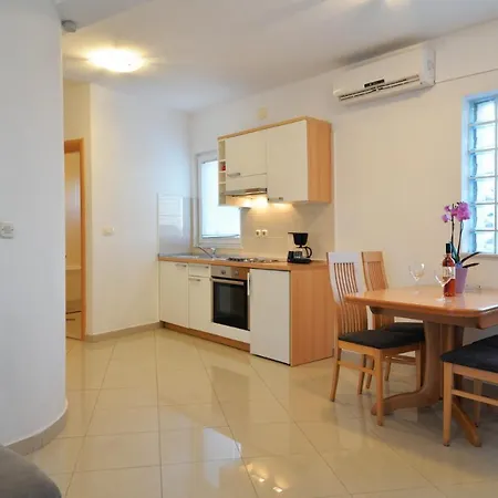 Apartmani Vedrana, Murter Exterior photo