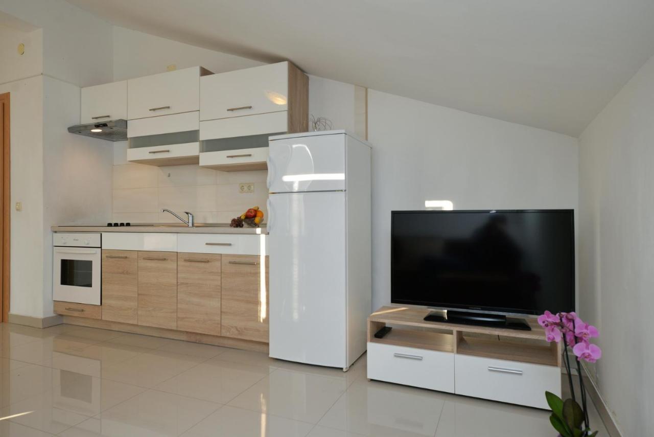Vedrana, Appartement Murter